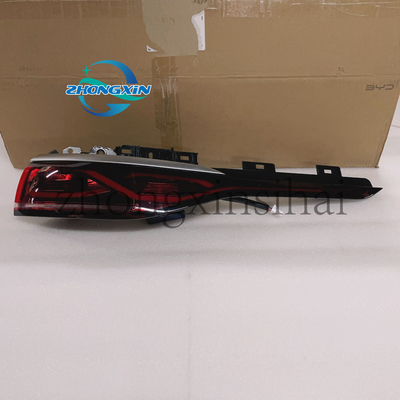 OE No SK2F-4133020A Заднее заднее освещение правое сочетание для BYD HUWEIJIAN SK2F-4133020A